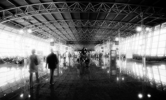 author : Manuel Luís Cochofel                    title: into the future