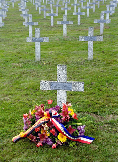 author: paulo rodrigues
title: 11th of November 2005, military cemetery