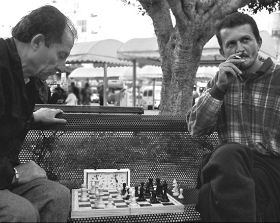 autor: paulo rodrigues
t&iacute;tulo: chess player