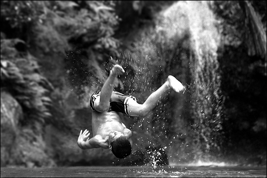 autor: paulo rodrigues
t&iacute;tulo: Salto mortale
