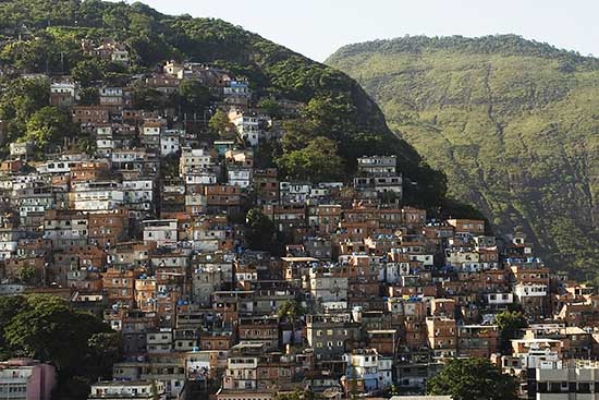 author: paulo rodrigues
title: Um mosaico: a arquitetura do possível