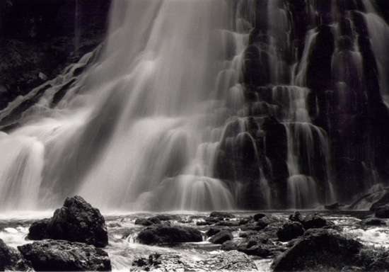 autor: paulo rodrigues
t&iacute;tulo: At the base of Golling waterfall