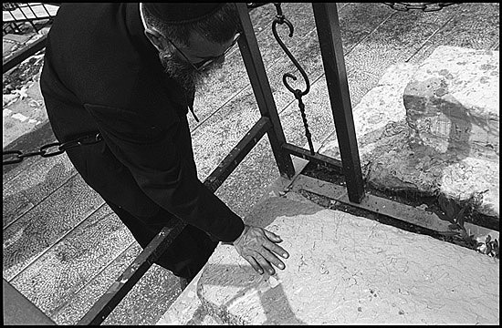 autor : Patrick Tombelle                    t&iacute;tulo: Old jewish cemetery, Safet