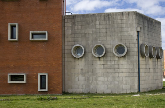 auteur : paulo rodrigues                    titre: shapes